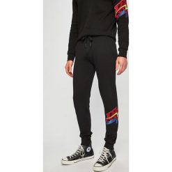 Iceberg - Spodnie. Czarne spodnie męskie Iceberg, na co dzień, xl, z nadrukiem, z bawełny, casualowe. Za 799,90 zł.