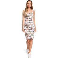 Sukienka dopasowana militarna ecru - 2xl. Sukienki damskie e-margeritka.pl, na lato, xl, moro, z bawełny, militarne, bez kołnierzyka, z długim rękawem, długie, maxi, dopasowane. Za 108,99 zł.