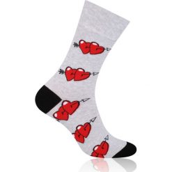 Skarpetki Przebite Serca, Serce, Love, Miłość - MORE, Męskie SKMORE1640792HEARTS. Skarpetki męskie More, bez wzorów, z tkaniny. Za 16,90 zł.