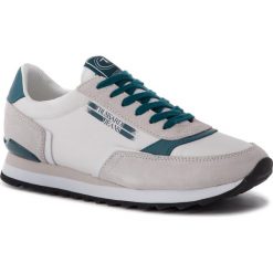 Sneakersy TRUSSARDI JEANS - 77A00151 W617. Białe sneakersy męskie Trussardi Jeans, na co dzień, bez wzorów, z jeansu, bez zapięcia. Za 549,00 zł.