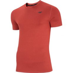 4F Men's Functional T-shirt NOSH4-TSMF003-62M t-shirt męskie czerwone S. Czerwone t-shirty męskie 4f, s, bez wzorów, z elastanu, na fitness i siłownię. W wyprzedaży za 49,99 zł.