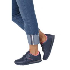 Granatowe buty sportowe na rzepy Casu LXC7383. Szare buty sportowe damskie Casu, bez wzorów, sportowe. Za 59,99 zł.