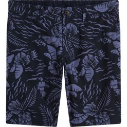 Szorty materiałowe TOMMY HILFIGER Brooklyn Hawaii Print MW0MW13528. Niebieskie spodenki i szorty męskie TOMMY HILFIGER, m, bez wzorów, z bawełny. Za 389,00 zł.