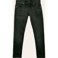 G-Star Raw - Jeansy dziecięce 128-176 cm. Czarne spodnie chłopięce G-Star RAW, bez wzorów, z elastanu, retro. W wyprzedaży za 179,90 zł.