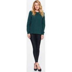 Bluzy damskie: BLUZA DAMSKA ZIELONA Z HAFTEM