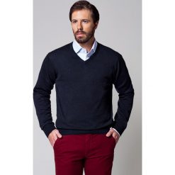 Sweter Robin Antracytowy. Szare swetry męskie LANCERTO, na wiosnę, s, bez wzorów, z bawełny, klasyczne, z dekoltem w serek, bez kaptura. W wyprzedaży za 119,90 zł.