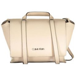 Torebka w kolorze beżowym - (S)28 x (W)20 x (G)14 cm. Brązowe torebki klasyczne damskie Calvin Klein, w paski, ze skóry, na ramię, bez dodatków. W wyprzedaży za 489,95 zł.