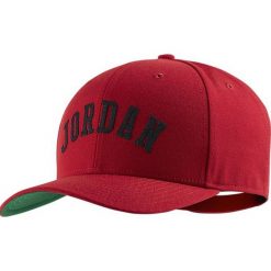 Jordan Air Classic99 Jumpman AV8441-687. Czerwone czapki męskie Jordan, bez wzorów, z poliesteru. W wyprzedaży za 129,99 zł.