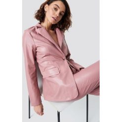 NA-KD Trend Marynarka PU - Pink. Różowe marynarki i żakiety damskie NA-KD Trend. Za 364,95 zł.