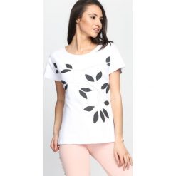 Bluzki damskie: Biały T-shirt Daughters