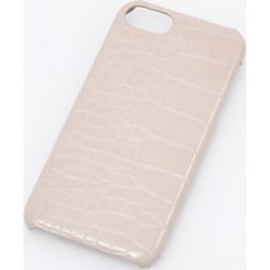 Etui na telefon iPhone 6, 7, 8, X - Różowy. Różowe etui damskie marki Reserved. Za 29,99 zł.