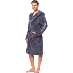 Męski szlafrok Best. Szare szlafroki męskie marki L - L, m, z materiału, z kapturem. Za 150,99 zł.