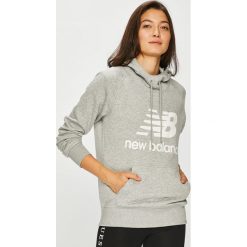 New Balance - Bluza. Szare bluzy rozpinane damskie New Balance, l, z nadrukiem, z bawełny, z kapturem. W wyprzedaży za 219,90 zł.