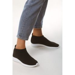 Czarne Buty Sportowe Reach. Buty sportowe damskie Born2be. Za 79,99 zł.