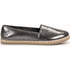 Vgy Max szare Błyszczące Espadryle. Szare espadryle damskie VGY MAX, bez wzorów, bez obcasa. W wyprzedaży za 69,00 zł.