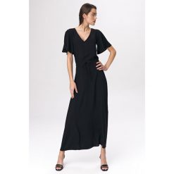 Czarna sukienka maxi z rozkloszowanym rękawem. Czarne sukienki damskie NIFE, s, bez wzorów, z wiskozy, boho, bez kołnierzyka, bez rękawów, maxi, rozkloszowane. Za 269,00 zł.