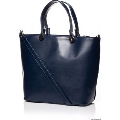Torebka - granatowa (SB-215). Torebki klasyczne damskie Pakamera, bez wzorów, eleganckie, do ręki, bez dodatków. Za 169,00 zł.