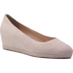 Półbuty HÖGL - 7-104202 Rose 4700. Półbuty damskie HÖGL. Za 529,00 zł.