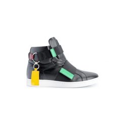 Buty John Richmond -. Czarne trampki męskie John Richmond, bez wzorów, bez zapięcia. Za 789,00 zł.