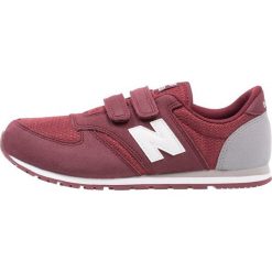 New Balance KE420 Tenisówki i Trampki burgundy. Szare tenisówki męskie marki New Balance, na lato, z materiału. Za 249,00 zł.