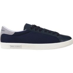Armani Exchange Tenisówki Niebieski. Niebieskie trampki męskie Armani Exchange, bez wzorów, ze skóry, bez zapięcia. Za 731,95 zł.