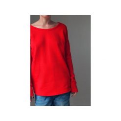 Wąski gruby rękaw czerwony bluza oversize. Czerwone bluzy damskie marki One mug a day, bez wzorów, z bawełny, bez rękawów, długie, bez kaptura. Za 189,00 zł.