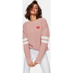 Sweter PLNY LALA Kiss 1. Różowe swetry damskie PLNY LALA, m, bez wzorów, klasyczne, bez rękawów, bez kaptura. Za 299,00 zł.
