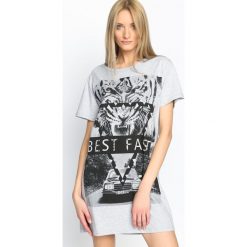 Szara Bluzka Fast Beast. Szare bluzki damskie marki Born2be, uniwersalny, bez wzorów, bez kołnierzyka, bez rękawów. Za 49,99 zł.