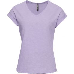 Sukienka z dekoltem carmen bonprix czarno-biało-szary w kratę. Czarne t-shirty damskie bonprix, bez wzorów, bez kołnierzyka, bez rękawów. Za 129,99 zł.