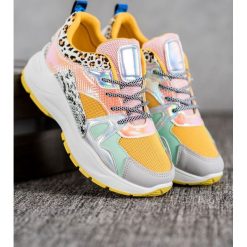 Kolorowe sneakersy fashion. Sneakersy damskie SEASTAR, ze skóry ekologicznej. Za 99,00 zł.