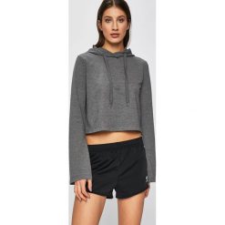 Adidas Originals - Szorty. Czarne spodenki sportowe damskie marki adidas Originals, z poliesteru, sportowe. Za 129,90 zł.