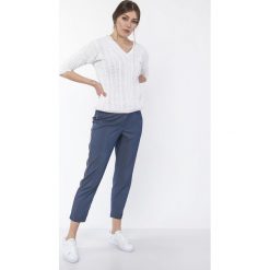 SPODNIE Z OZDOBNYMI LAMPASAMI, SD117 JEANS. Spodnie damskie Lanti, z jeansu. Za 149,00 zł.