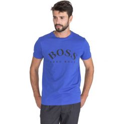 BOSS Hugo Boss Koszulka Niebieski. Niebieskie podkoszulki męskie BOSS Hugo Boss, l, z nadrukiem, z bawełny, bez kołnierzyka, krótkie. Za 268,95 zł.