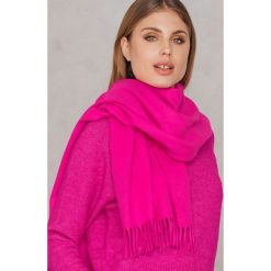 Szaliki damskie: Samsoe & Samsoe Szalik maxi Accola – Pink