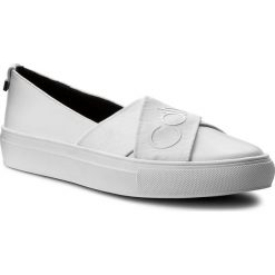 Tenisówki CALVIN KLEIN - Raylie E6692 Plat White. Białe półbuty damskie Calvin Klein, na co dzień, z aplikacjami, z jeansu, na płaskiej podeszwie. W wyprzedaży za 359,00 zł.