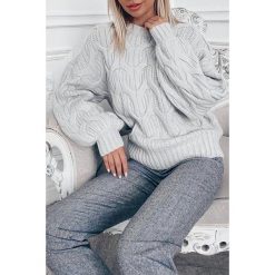 Sweter ZAMBA GREY. Szare bluzy damskie Sweter ZAMBA GREY, uniwersalny, bez wzorów. W wyprzedaży za 69,00 zł.