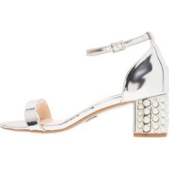 Sandały damskie: Blue by Betsey Johnson MELLI Sandały silver