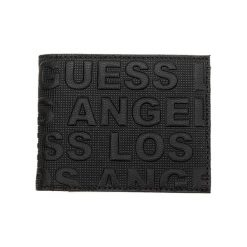 Etui na karty w kolorze czarnym - (S)12 x (W)9,5 cm. Czarne portfele męskie Guess, bez wzorów, ze skóry. W wyprzedaży za 199,95 zł.