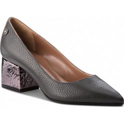 Półbuty POLLINI - SA10165G16TE102A W.Shoe. Szare półbuty damskie marki Pollini, na co dzień, bez wzorów, ze skóry, eleganckie, bez obcasa, na obcasie, bez zapięcia. W wyprzedaży za 739,00 zł.