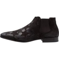 ALDO VALEWEN Botki black. Czarne buty zimowe męskie ALDO, z materiału. W wyprzedaży za 383,20 zł.