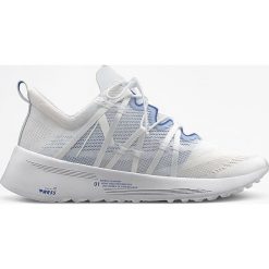 Arkk Copenhagen - Buty. Białe buty sportowe damskie ARKK Copenhagen, z gumy. W wyprzedaży za 459,90 zł.