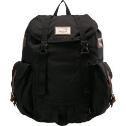 Doughnut WOODLAND CORDURA Plecak black. Czarne plecaki męskie marki Doughnut. Za 379,00 zł.