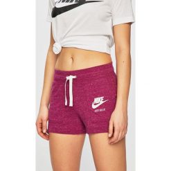 Nike Sportswear - Szorty. Różowe spodenki sportowe damskie marki Nike Sportswear, s, z bawełny, sportowe. Za 119,90 zł.