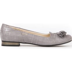 Klasyczne baleriny z frędzlami - skóra naturalna - model 009 - kolor szara kratka. Szare baleriny damskie Zapato, w kratkę, ze skóry, eleganckie, na niskim obcasie, na obcasie. W wyprzedaży za 209,30 zł.