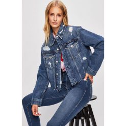 Calvin Klein Jeans - Kurtka. Niebieskie kurtki damskie Calvin Klein Jeans, s, bez wzorów, z bawełny, krótkie. W wyprzedaży za 399,90 zł.