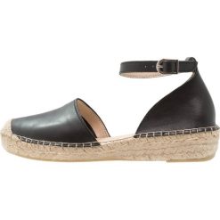 Buty ślubne damskie: Pavement KRISTA Czółenka na koturnie black