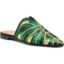 Klapki SCOTCH & SODA - Kalin 18709620 Black/Green Leaf S04. Zielone klapki damskie Scotch & Soda, bez wzorów, z tworzywa sztucznego, bez obcasa, na obcasie. W wyprzedaży za 349,00 zł.