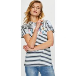Trussardi Jeans - Top. Białe bluzki damskie Trussardi Jeans, s, z nadrukiem, z bawełny, casualowe, z okrągłym kołnierzem, z krótkim rękawem. W wyprzedaży za 239,90 zł.