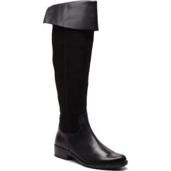 Kozaki CAPRICE - 9-25538-21 Black Comb 019. Czarne kozaki damskie Caprice, ze skóry, bez obcasa, bez zapięcia. W wyprzedaży za 339,00 zł.