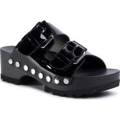 Klapki CALVIN KLEIN JEANS - Vancy B4R0837 Black. Czarne klapki damskie Calvin Klein Jeans, bez wzorów, z jeansu, bez obcasa. W wyprzedaży za 479,00 zł.